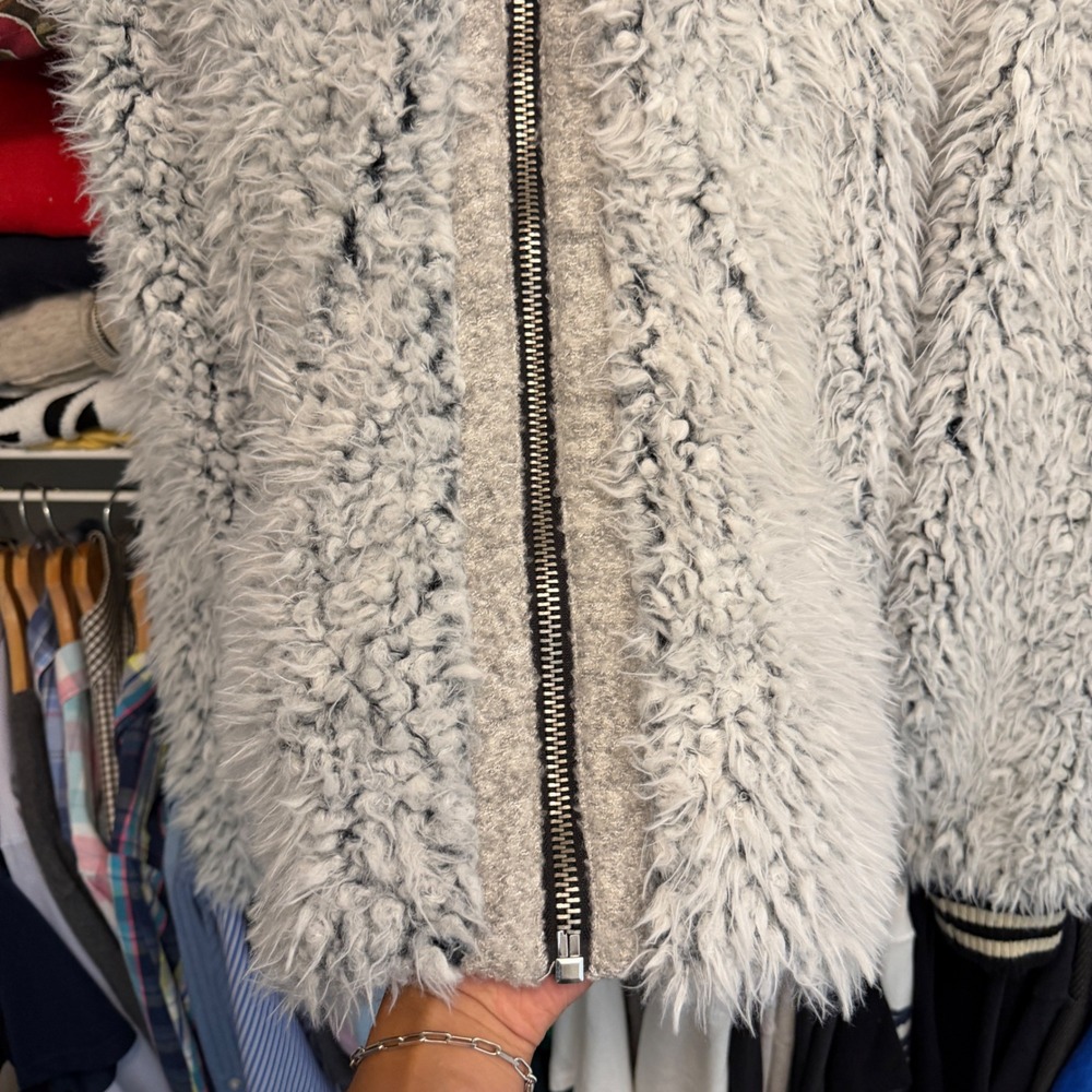 Free People Zip Hoodie Women's XS/S Gray Shaggy Faux Furry Paisley Bomber Jacket - Picture 10 of 10